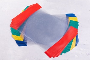 Обложка ПВХ прозрачная с цветными клапанами